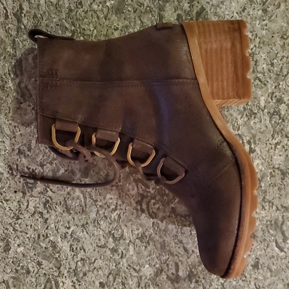 SOREL Boots Women's 7 - Picture 9 of 11